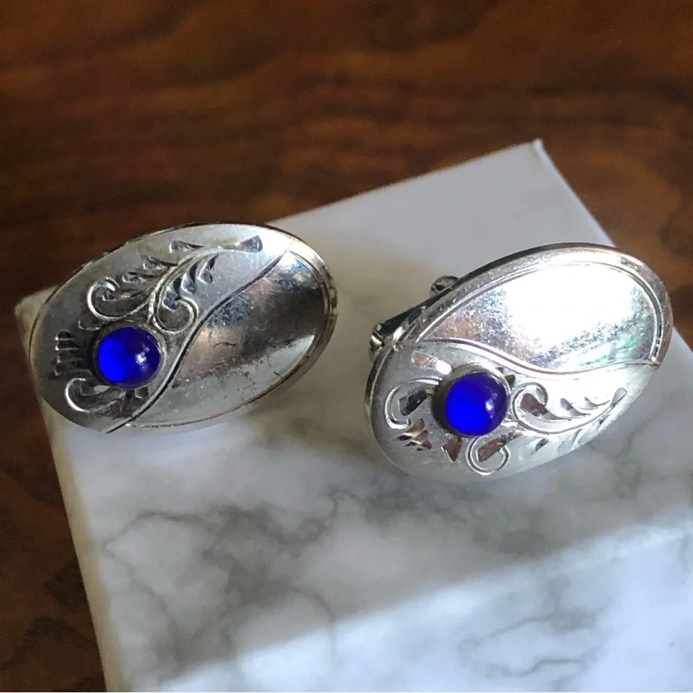 Vintage Anson royal blue cabochon glass etched silver cuff links